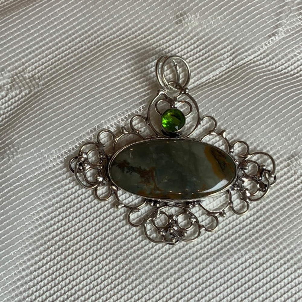 Elegant Silver and Green Pendant